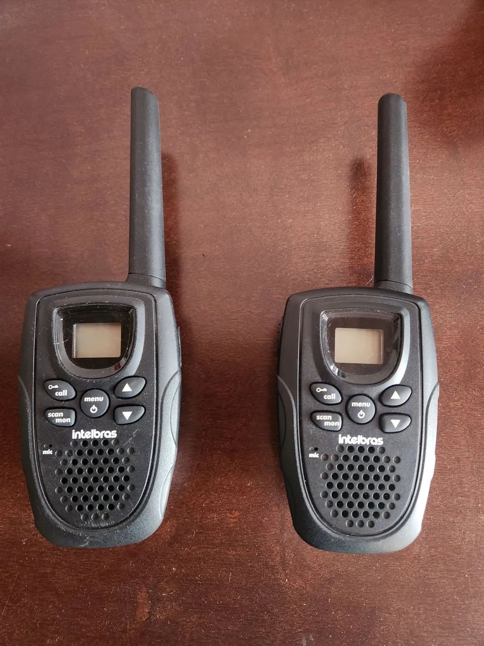 Walkie talkies Intelbras 