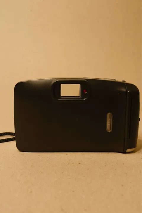 Câmera Analógica Yashica EZ mate