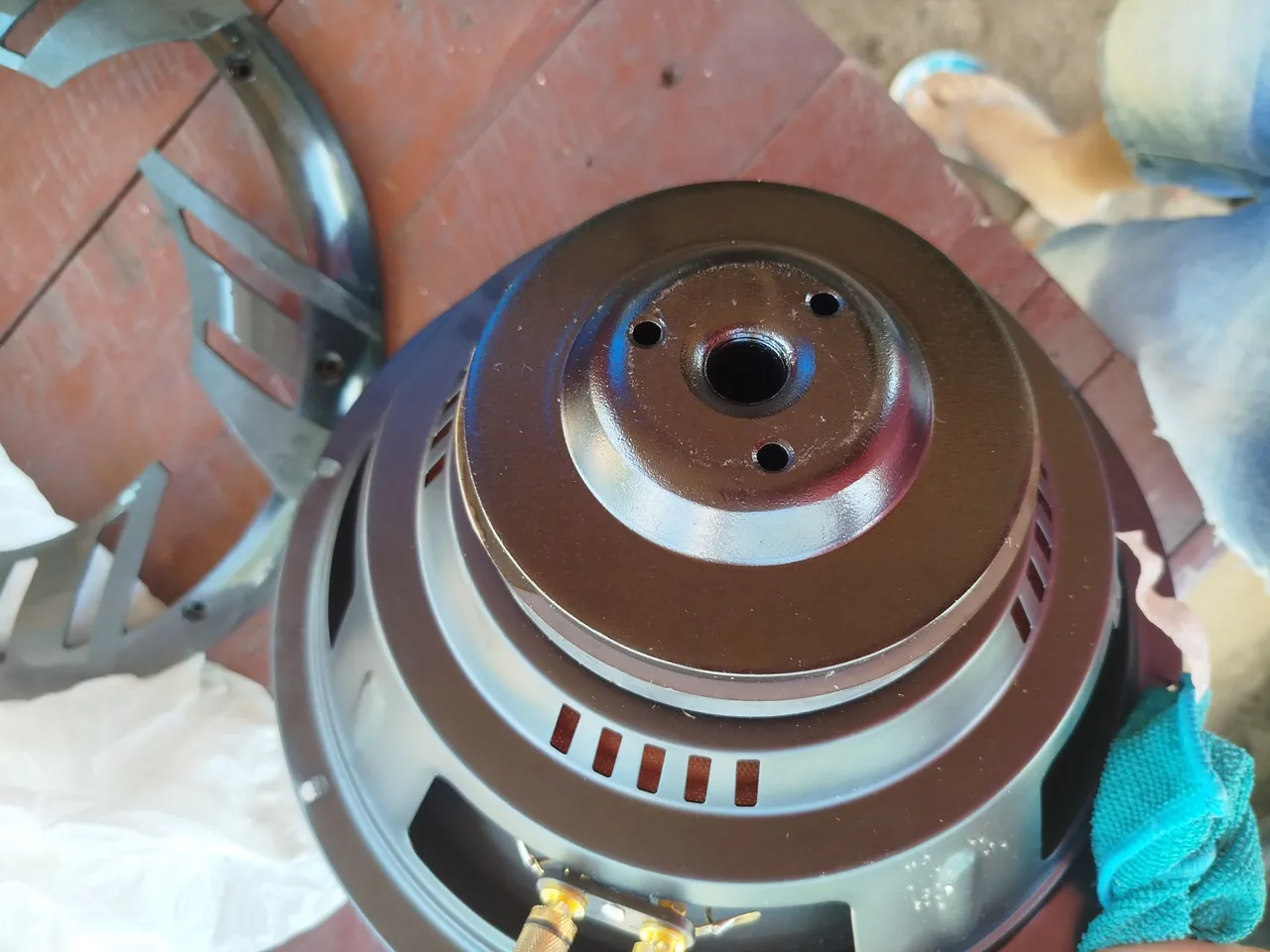 Subwoofer Automotivo - Perfeito para seu projeto!