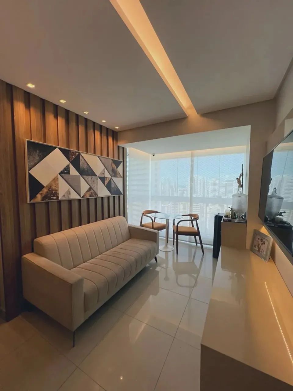 Imóvel todo reformado por arquiteta, 3 quartos, andar alto, em Boa Viagem - Recife - PE - Foto 2