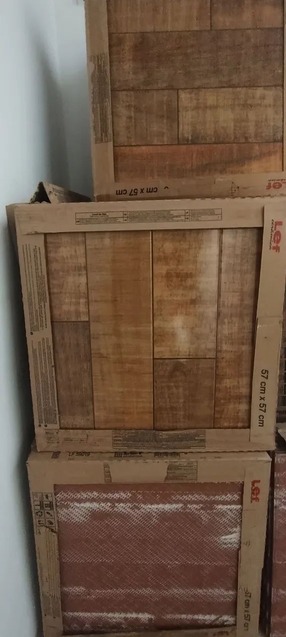 Pisos cerâmico Amadeirado - 57x57cm - Lef Cerâmica - Foto 3