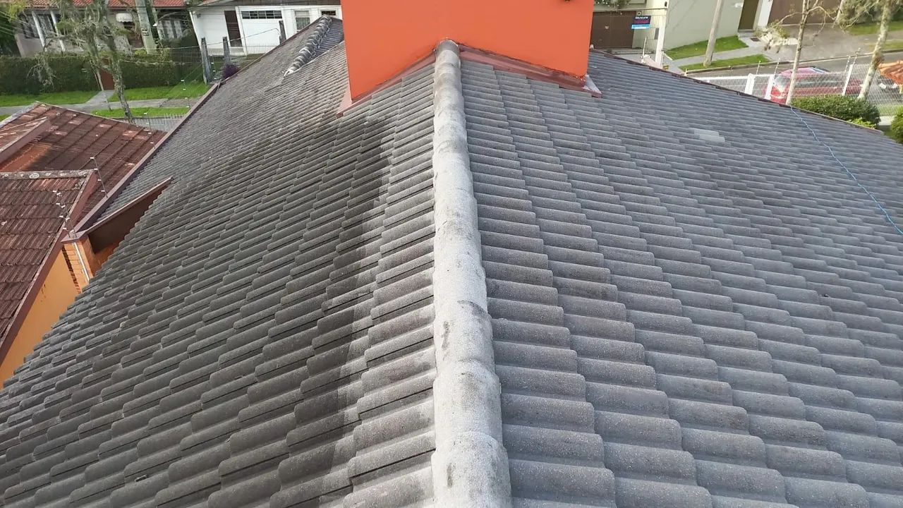 Limpeza de Telhados Profissional - Deixe seu Telhado Impecável! - Foto 4