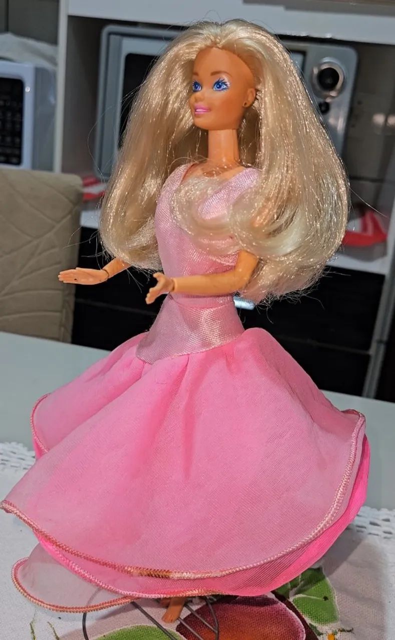 Boneca Barbie Estrela Estilo Rosas 1990 - Foto 2
