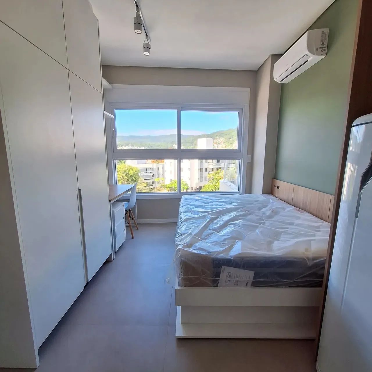 J- Studio mobiliado para locação no bairro Carvoeira em Florianópolis/SC - Foto 2