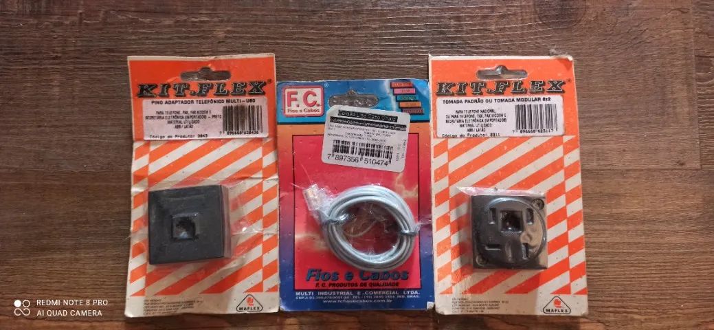 Kit telefonia fixa Tomada + adaptador + cabo todos novos na embalagem fechada