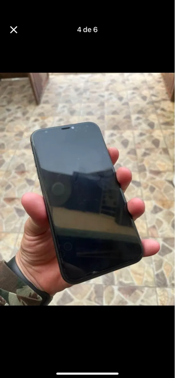 Vendo iPhone 11 sem marcas de uso