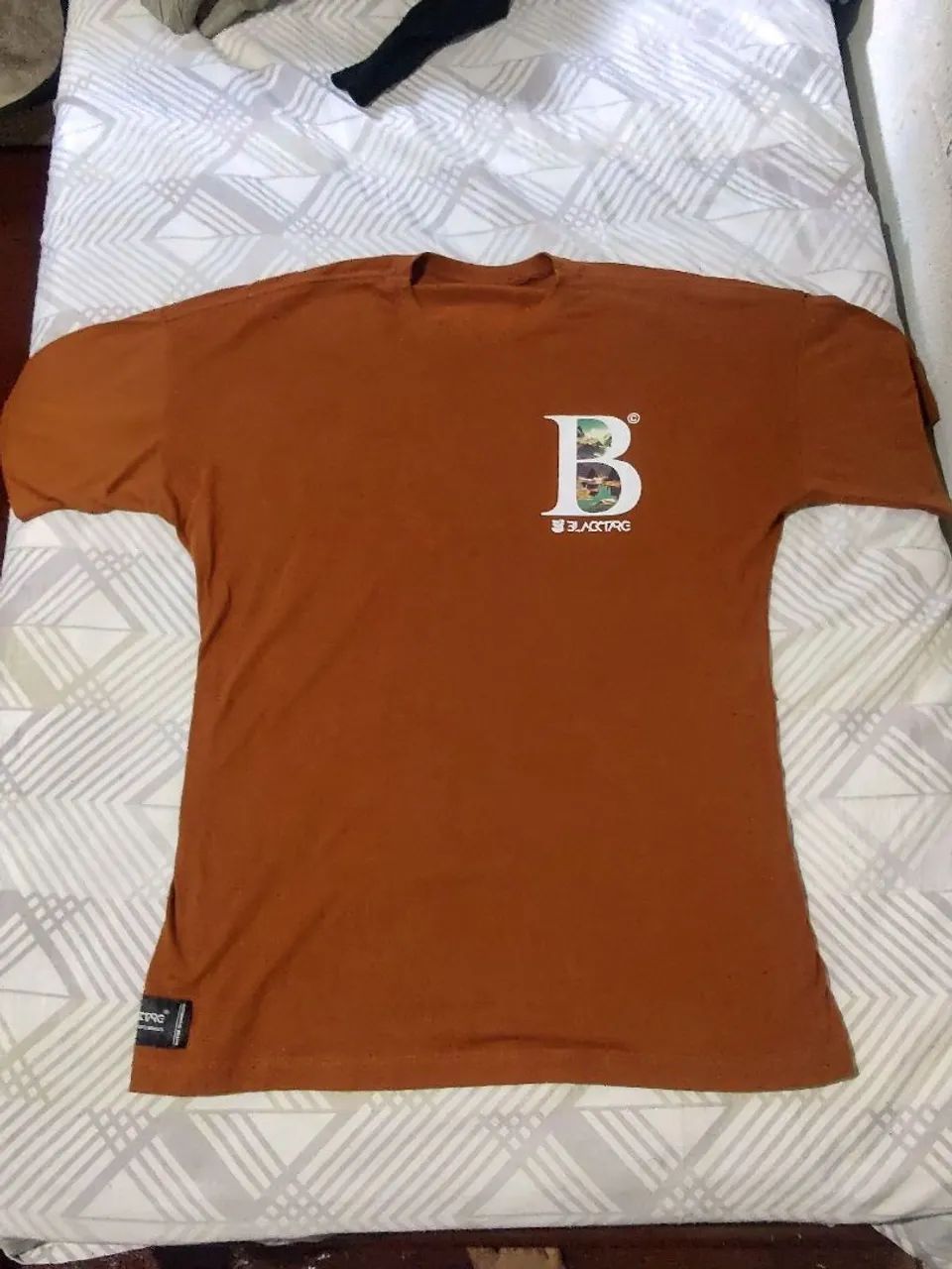 Camiseta Blacktbg B Marrom