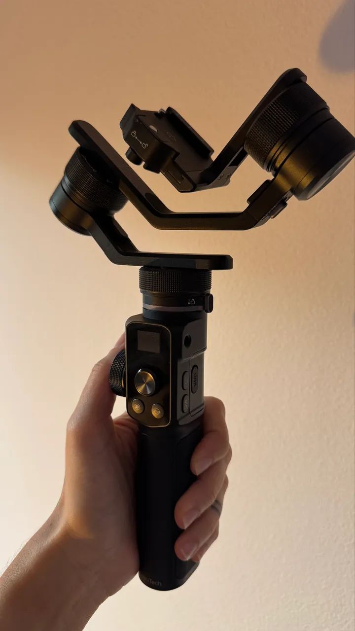 [COMO NOVO NA CAIXA] Gimbal Estabilizador FeiyuTech G6 Max 1,2kg Cor Preto Caixa Original - Foto 2