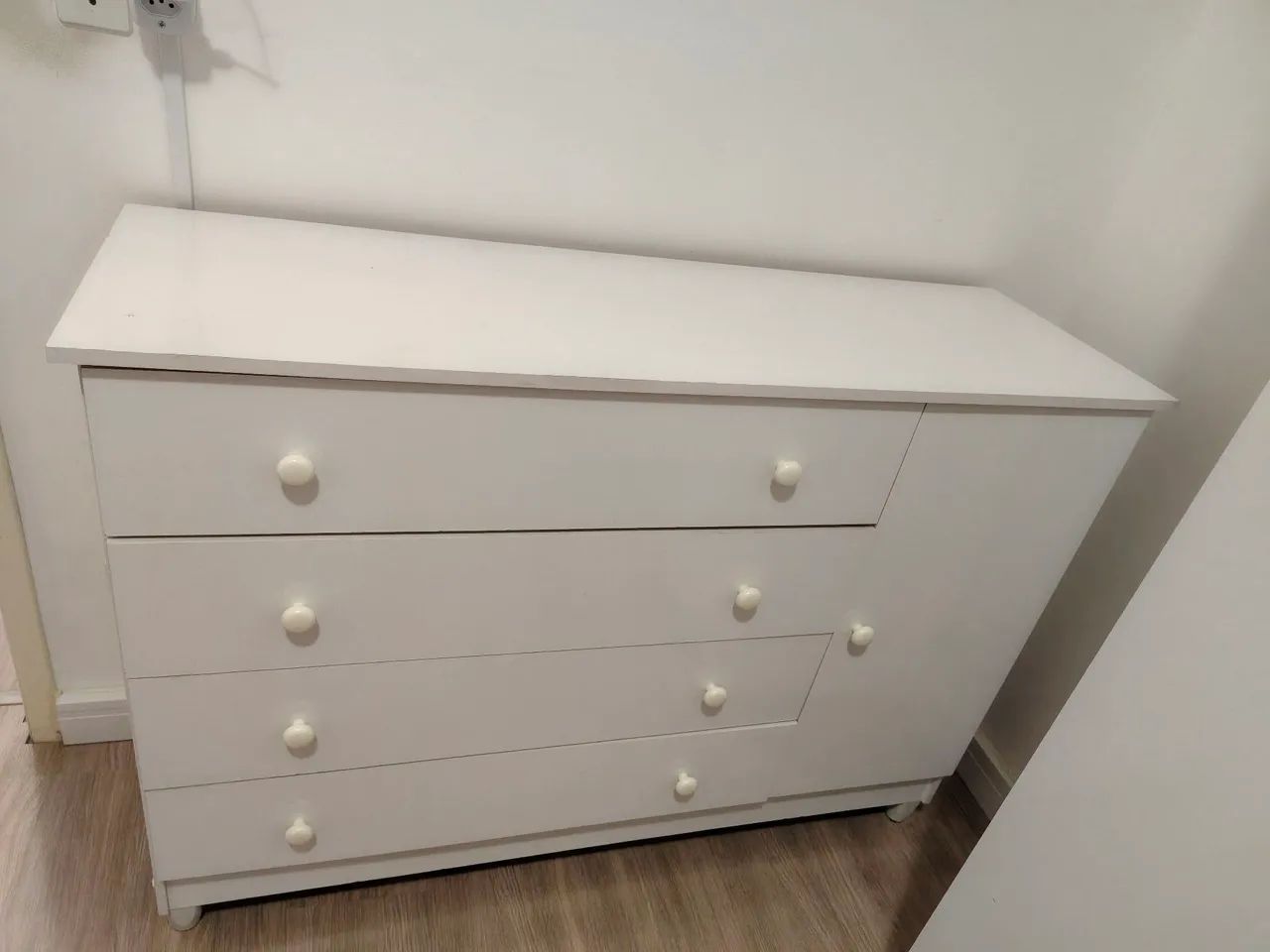 Cômoda Branca 