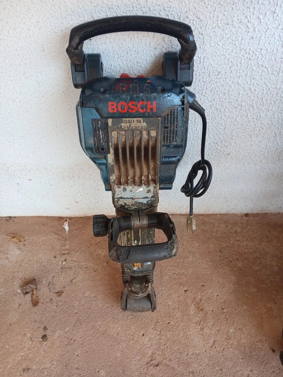 Vendo Martelo Rompendo de 15 KG - Foto 2