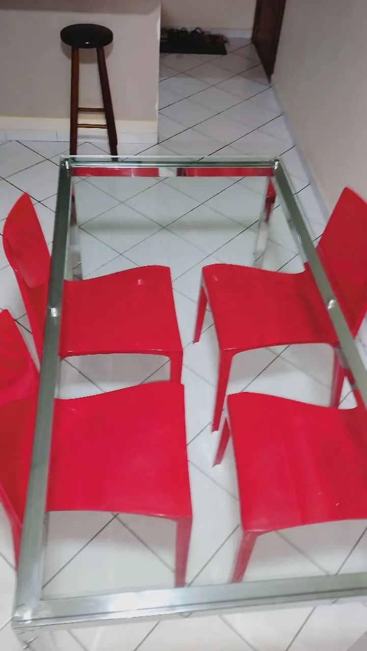 Mesa Vidro e Base Inox com 4 Cadeiras - Foto 2