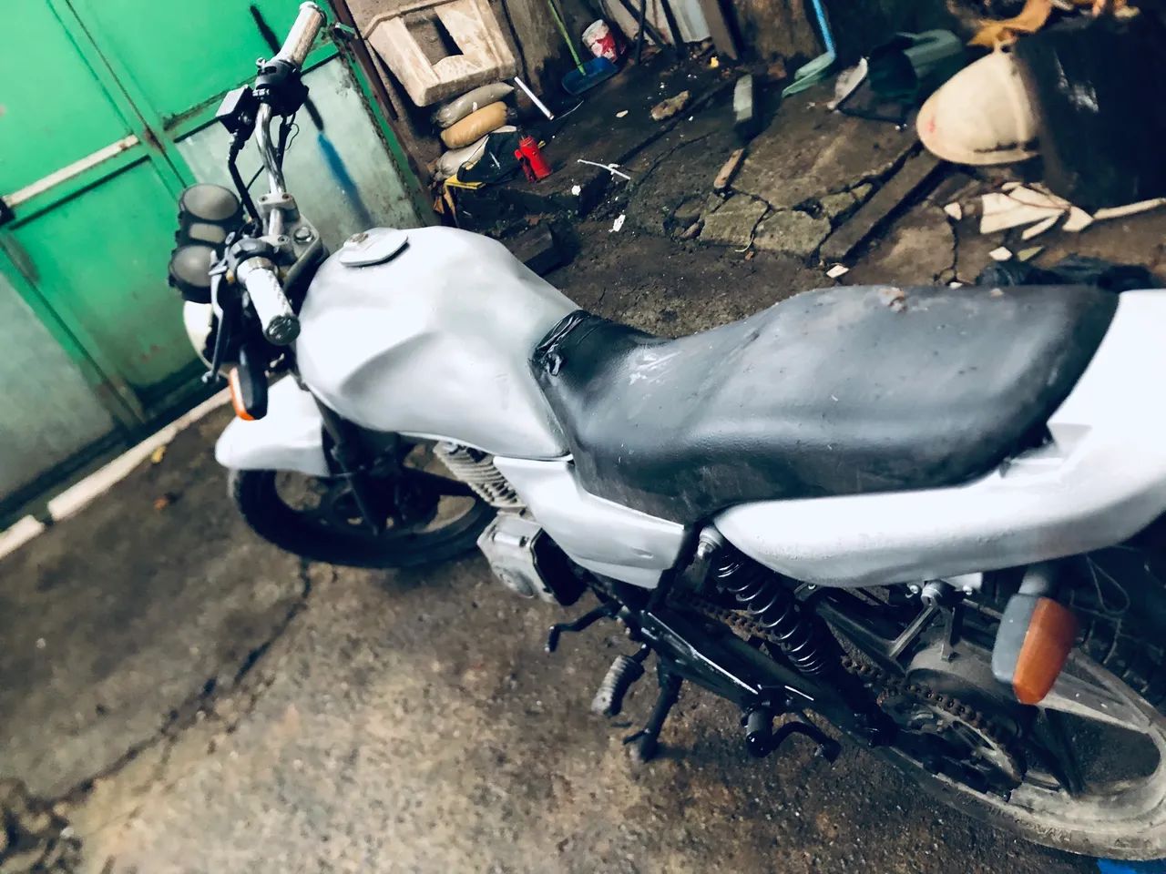 vendo essa moto documenta funcionando perfeitamente  - Foto 3