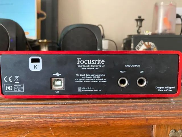 interface de áudio scarlett 2i2 2nd gen  - Foto 3