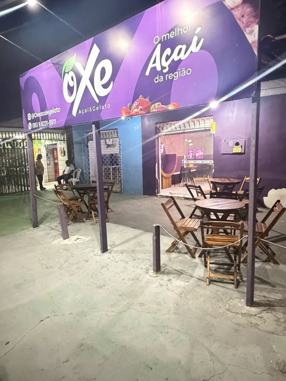 Vendo loja De Açaí completa em pleno funcionamento 