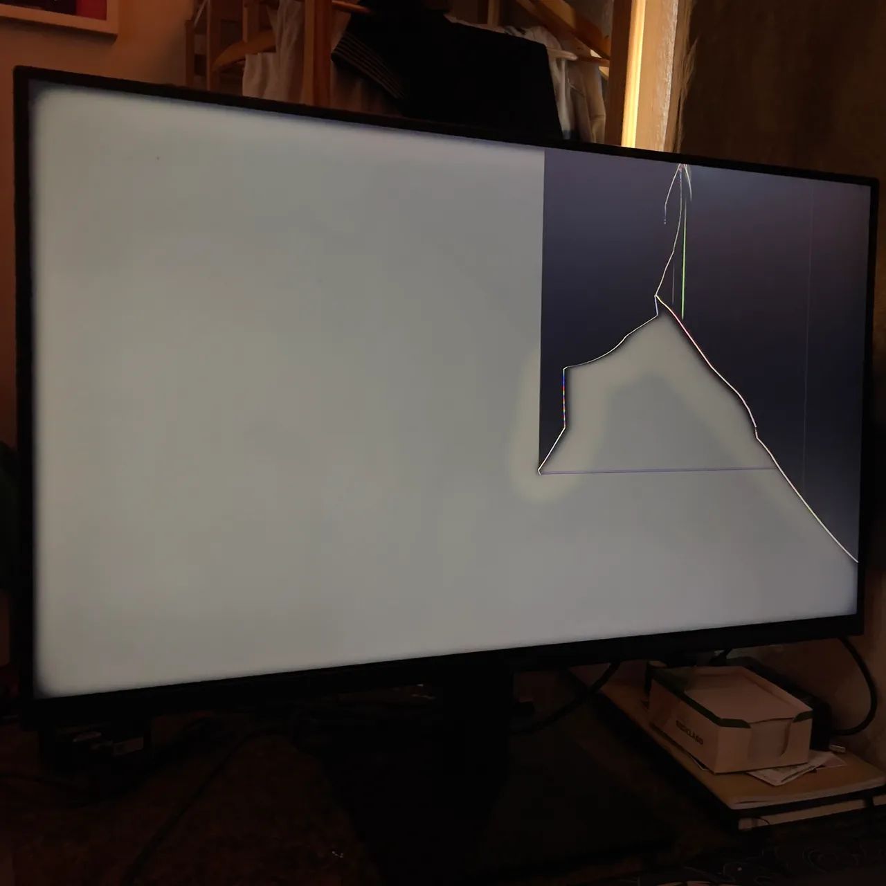 Monitor Samsung essential s3 PARA RETIRADA DE PEÇAS