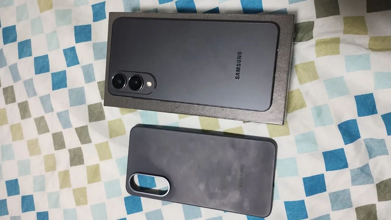 Galaxy S25 Edge 512gb 12RAM - Foto 2