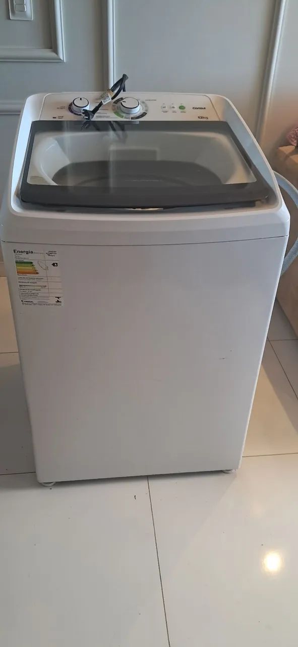 Maquina  bem conservada  - Foto 2