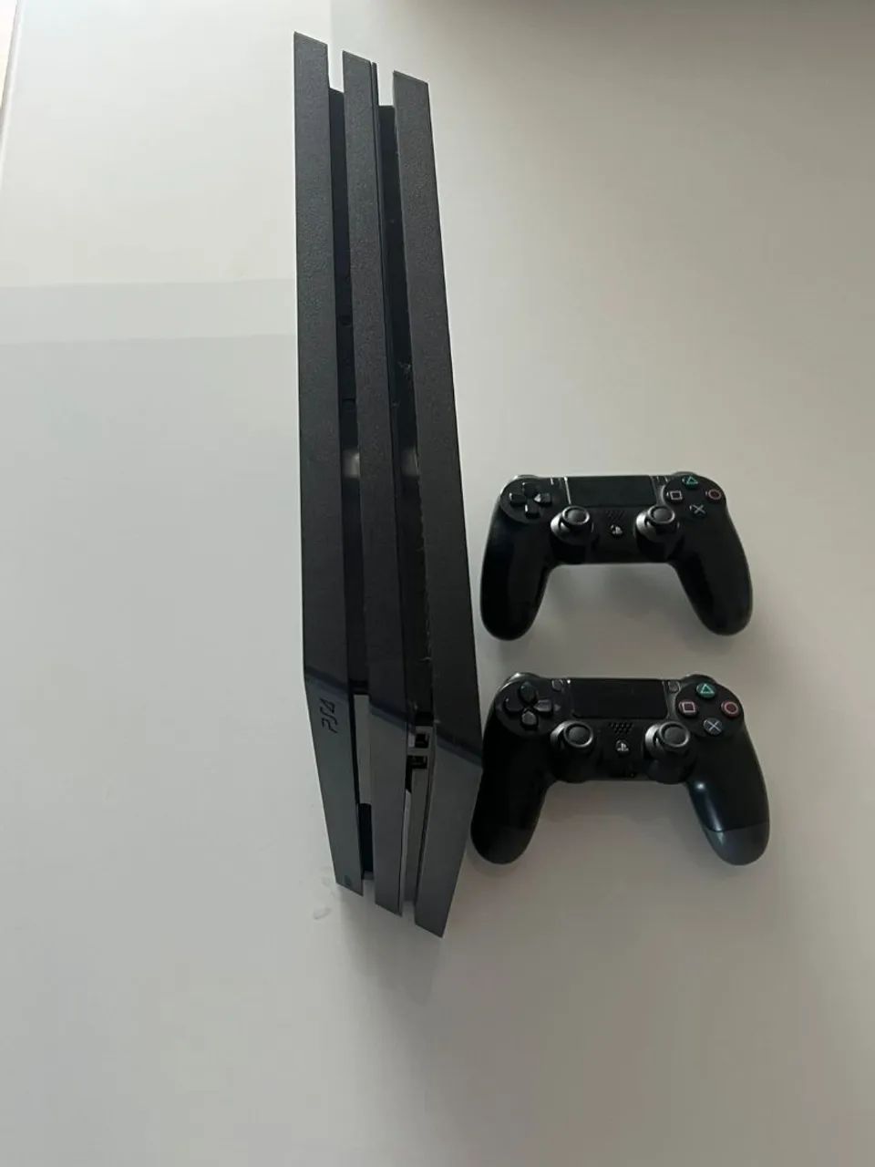PlayStation 4Pro à venda - Ótimo estado - Foto 3
