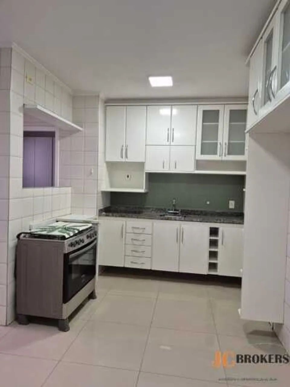 Apartamento com 104m², 4 dormitórios sendo 1 Suíte, 2 vagas - Foto 5