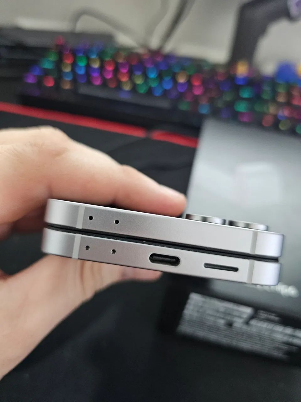 Samsung Z Flip 6 - Foto 5