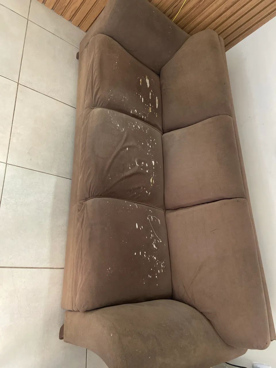 Vendo sofá 3 lugares 