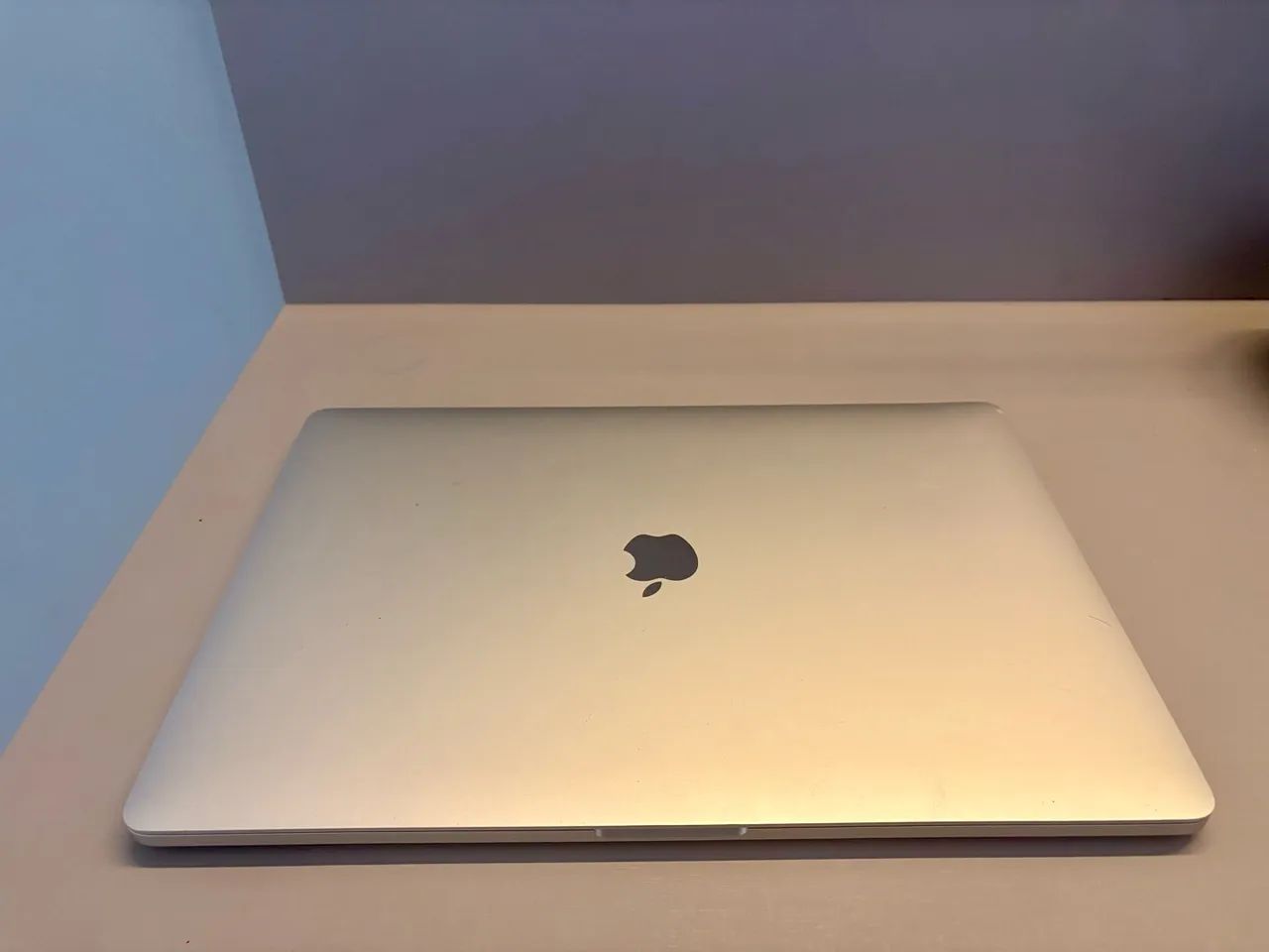 MacBook Pro 2019- 16 POLEGADAS - Foto 2