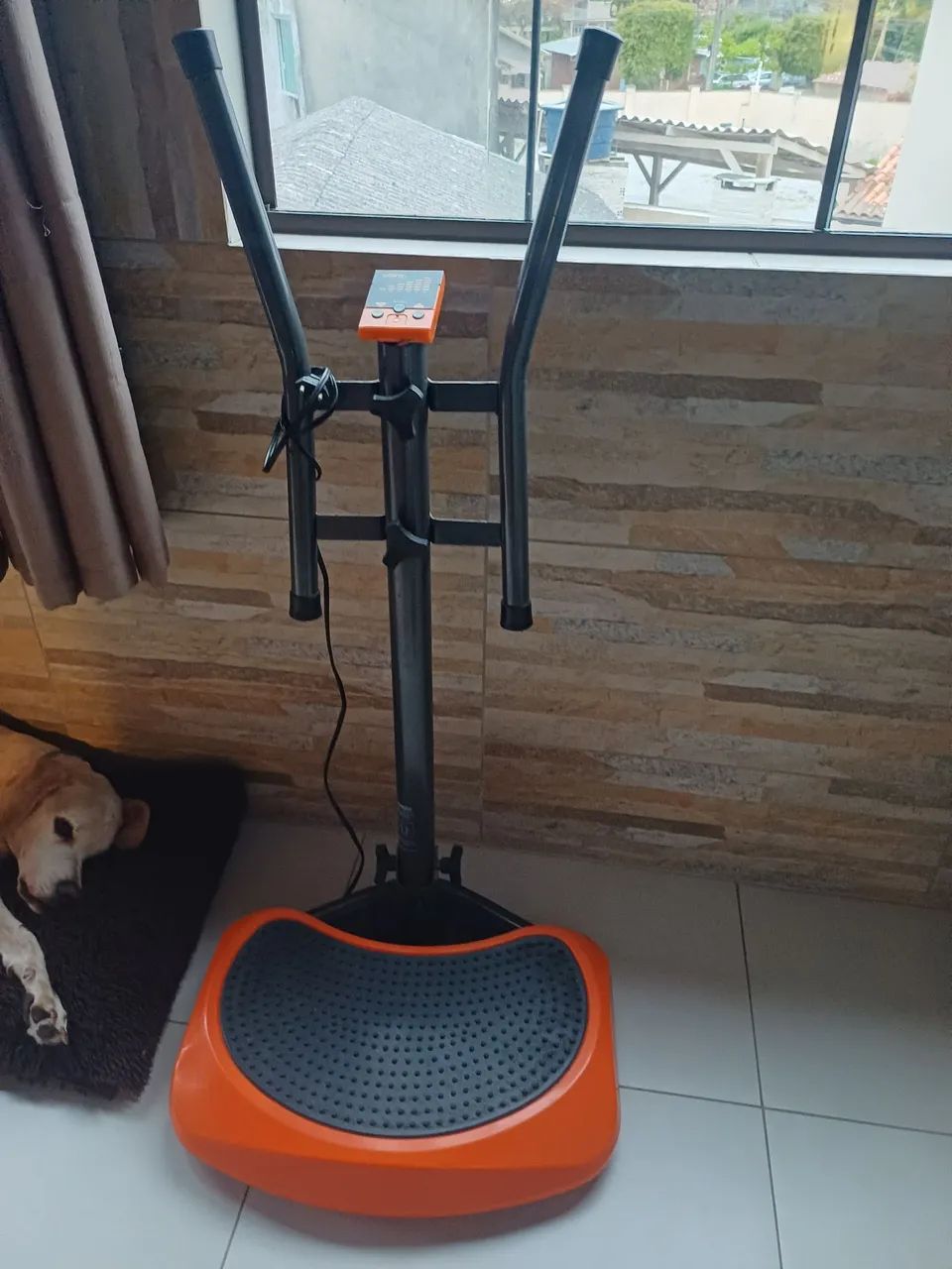 Vendo plataforma vibratória Vibrofit  - Foto 4
