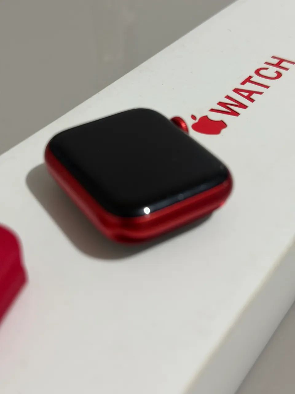 Apple Watch 6 40mm RED Super conservado - Foto 3