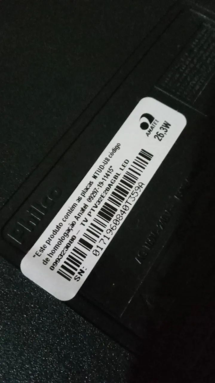 Tv Philips 32polegada quebrada/ retirada de peças  - Foto 3