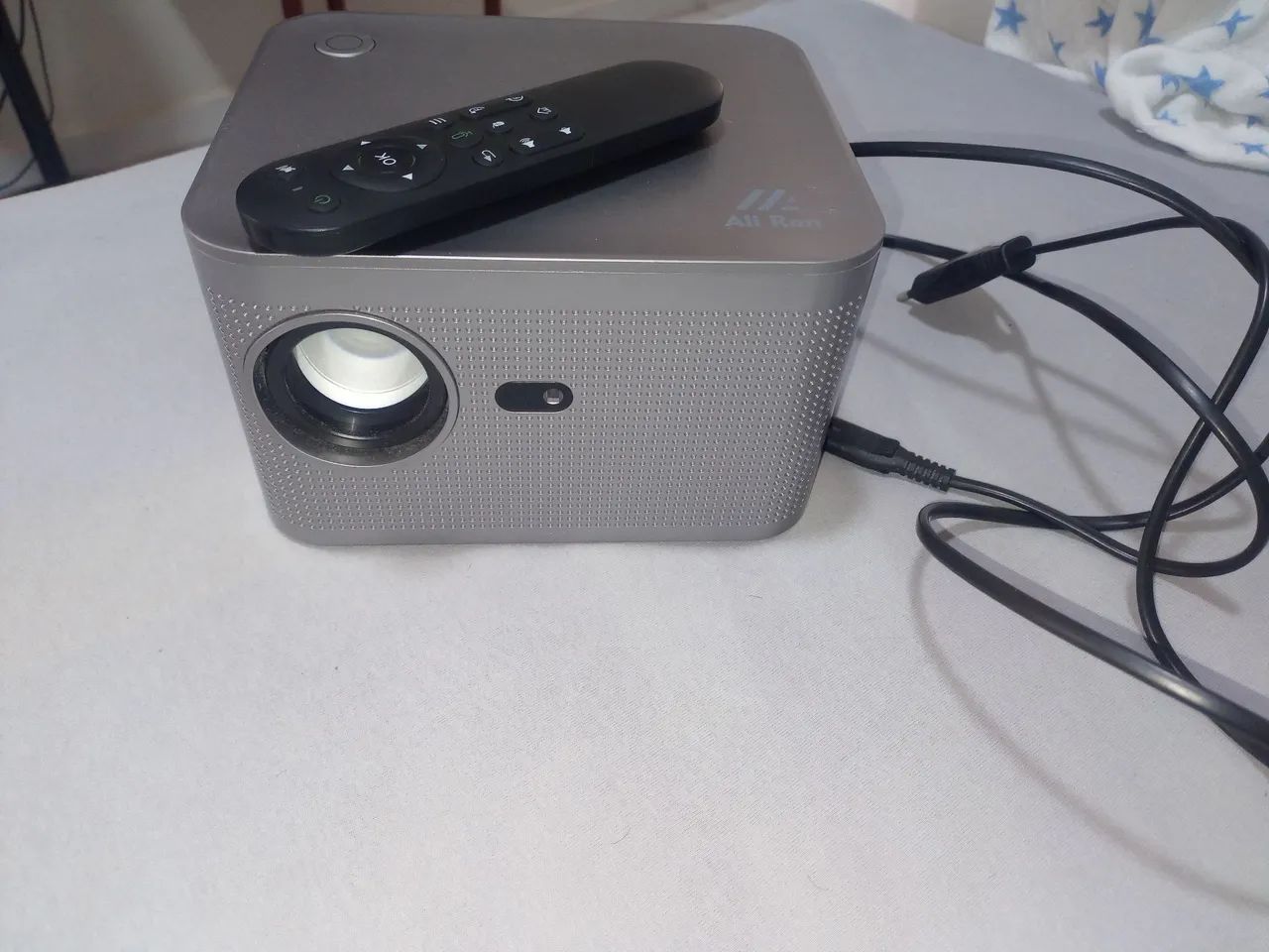 Projetor hy350