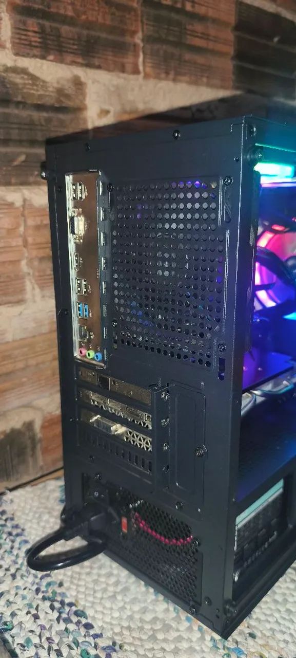 VENDO GABINETE COM RX 580 E OUTRAS PEÇAS  - Foto 3