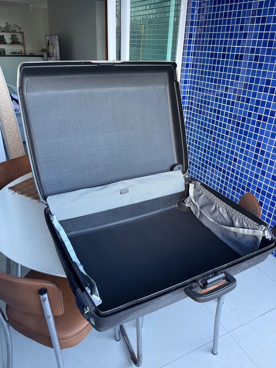 Vendo MALA SAMSONITE GRANDE de POLIPROPILENO - Foto 5