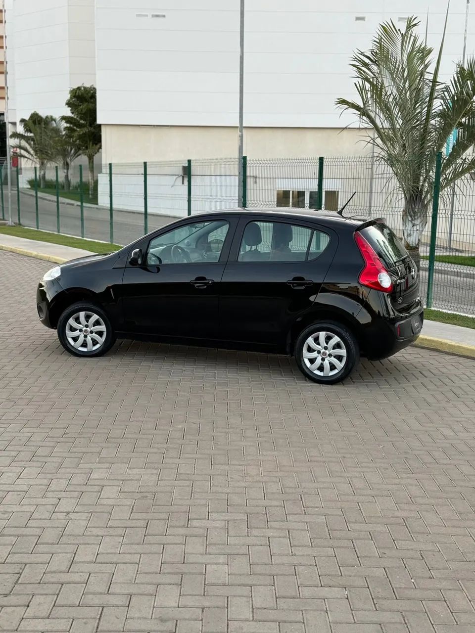 Fiat Palio Palio ATTRACTIVE 1.0 EVO Fire Flex 8v 5p 2016