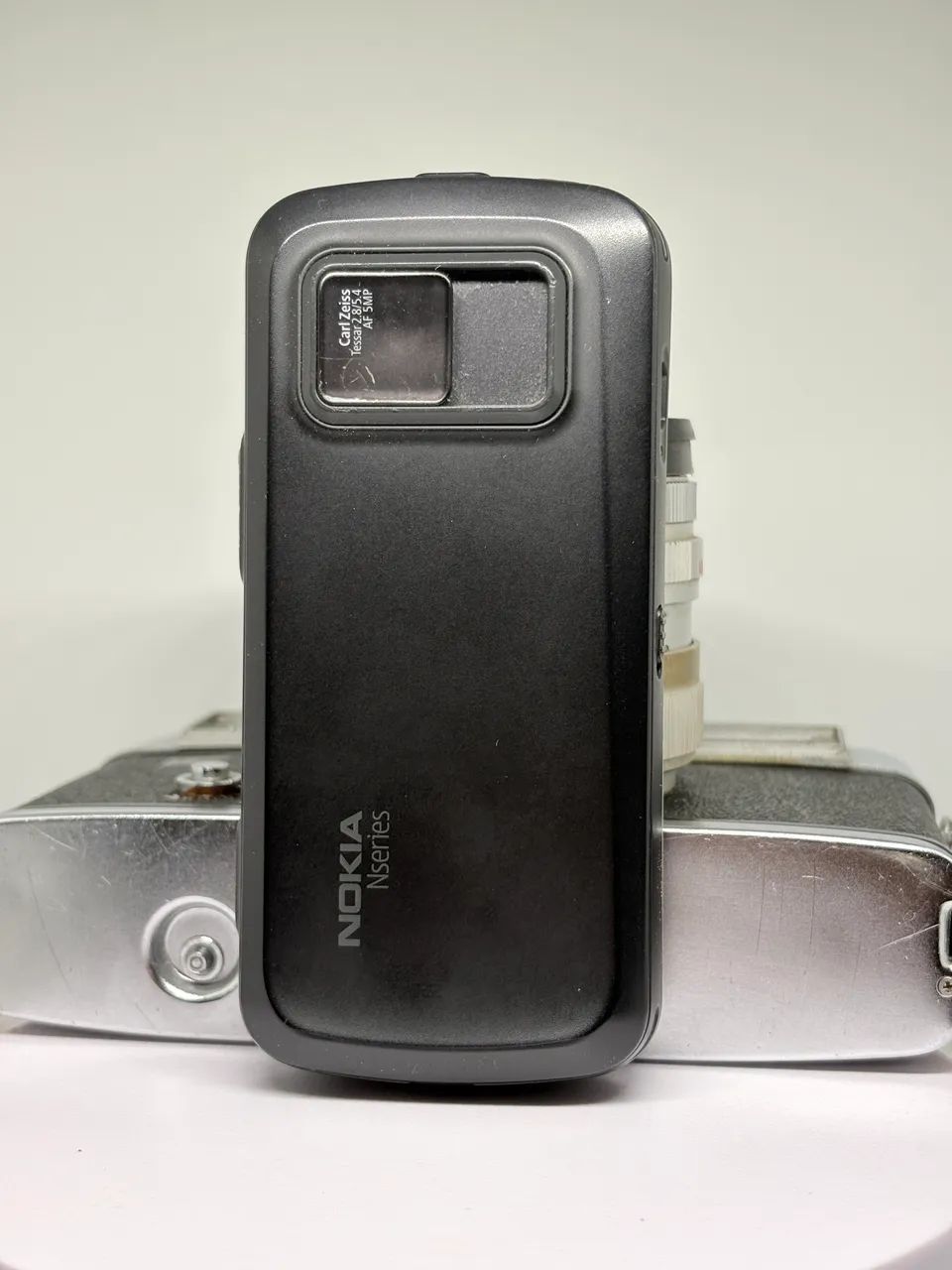 Nokia n97 com caixa original 32gb - Foto 3