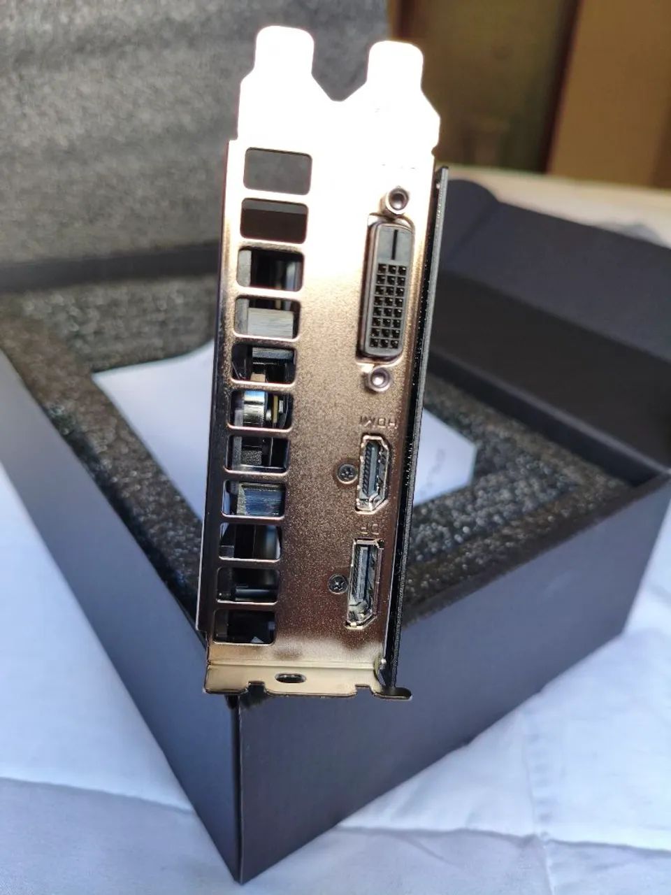 GeForce GTX 1660 6GB - Foto 5