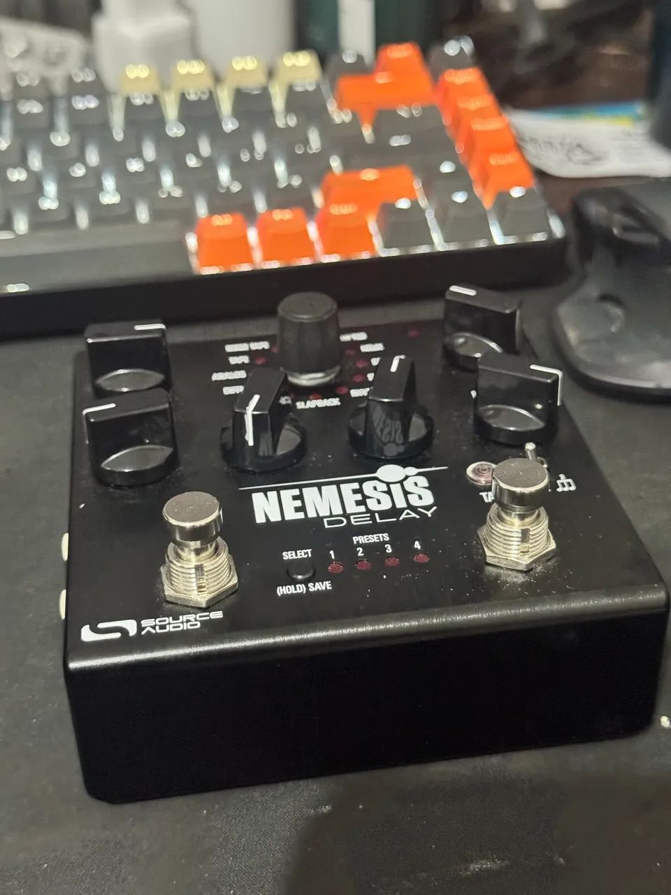 Delays Nemesis Source Áudio 