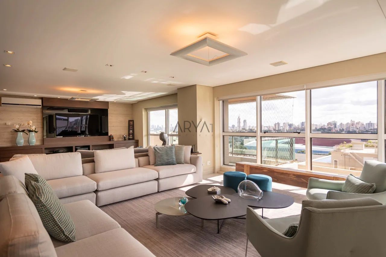 Apartamento à venda no Batel no Edifício Rio Albany ARYA1