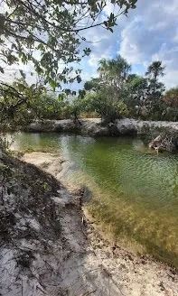 Vende-se excelente banho 