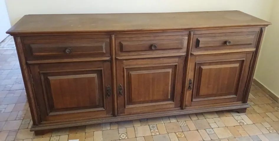 Buffet em madeira 1,80x0,46 e 0,82 altura - Foto 2