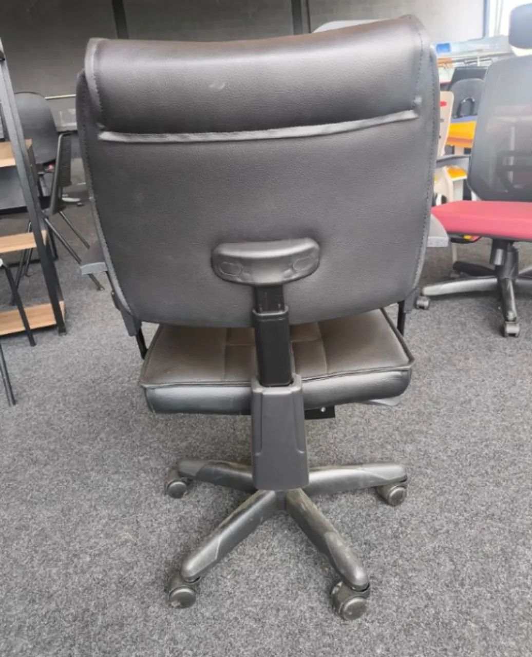 Cadeira Executiva Back System Avina (QUEIMA DE ESTOQUE)! - Foto 3