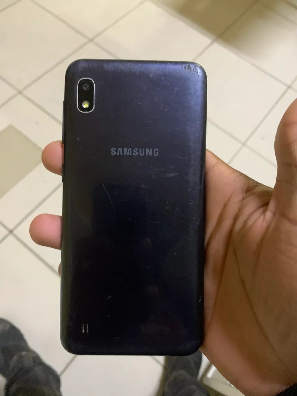 Samsung A10 - Foto 2