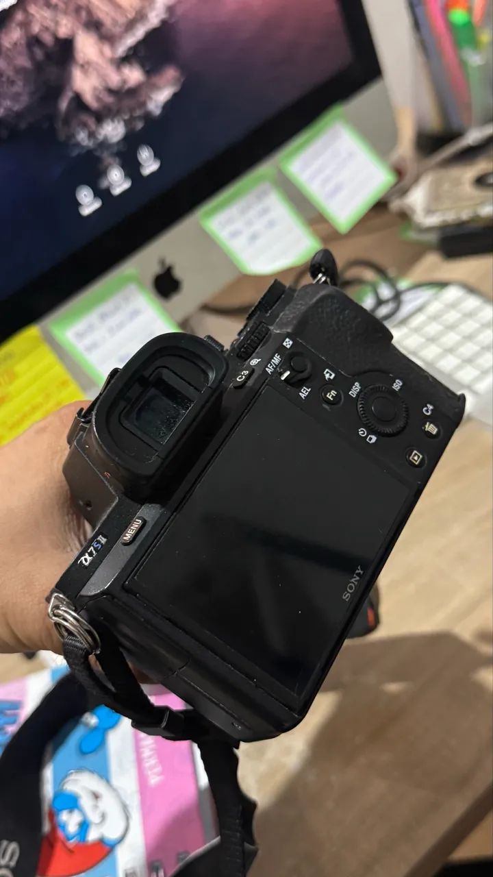 Vendo ou troco por câmera Canon 