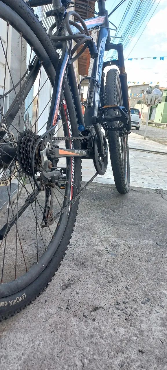 Bicicleta aro 29 usada (21 marchas) - Foto 4
