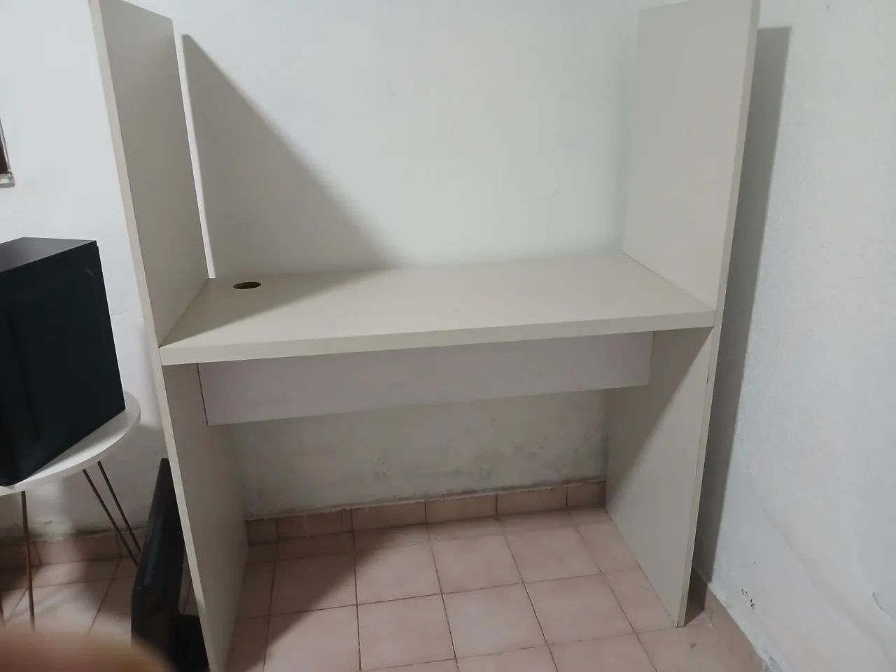 Vendo mesas para escritório  em ótimo estado  - Foto 3