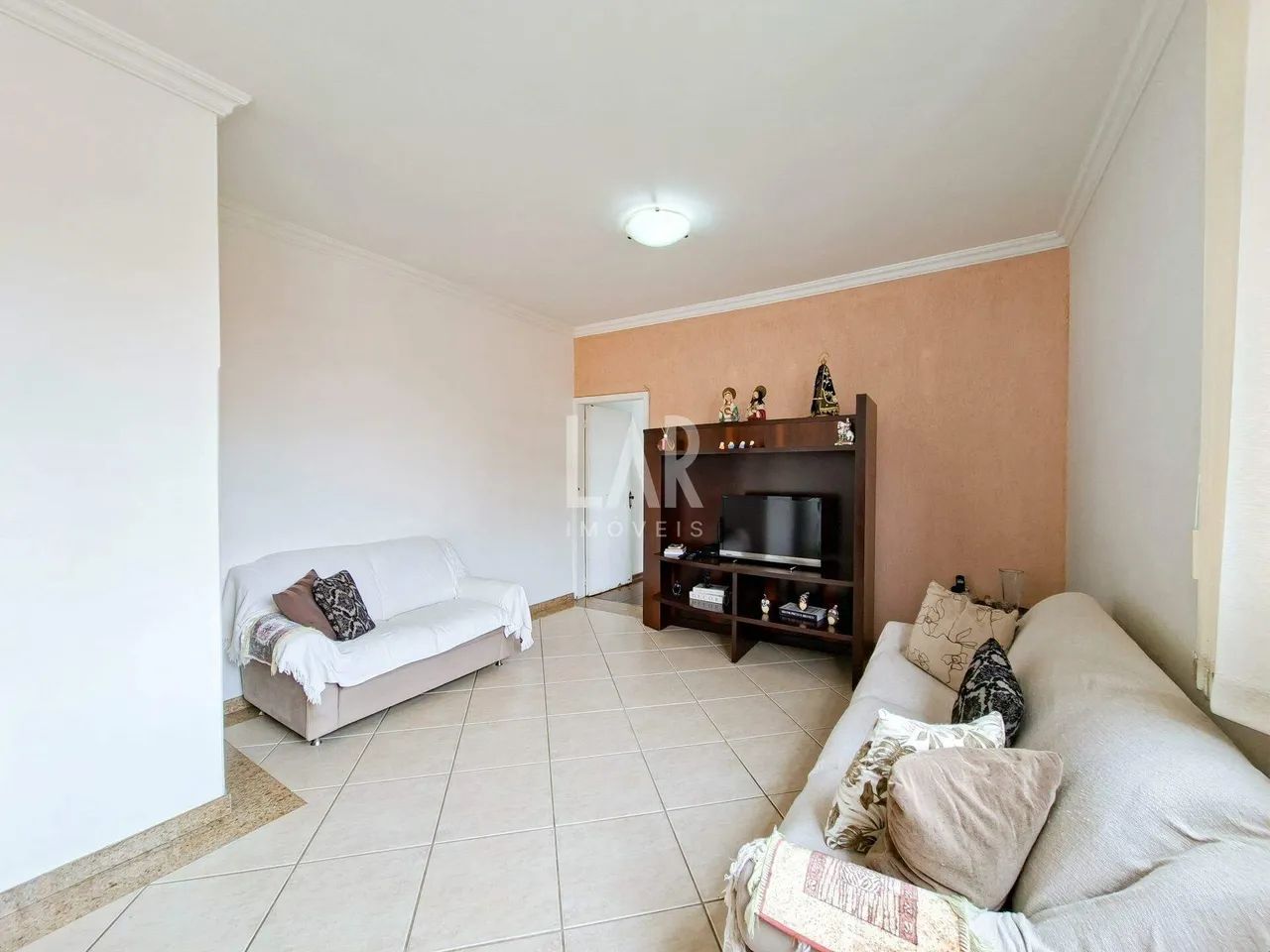 Apartamento Amplo com 130m² e 3 Quartos no Nova Suíça - Foto 4
