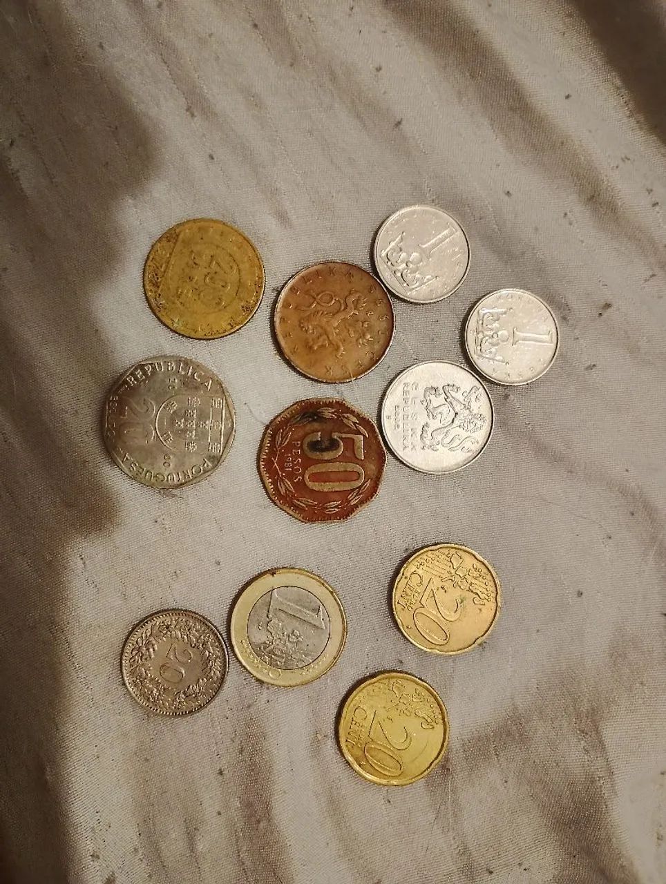 Lote de moedas antigas 