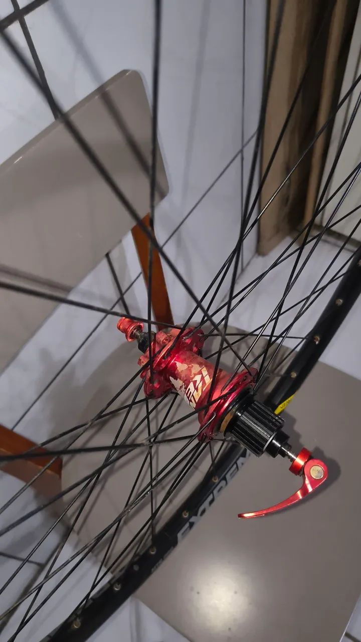 Roda Cubo Tanke Th390 e Aro Extreme e raios inox - Foto 4