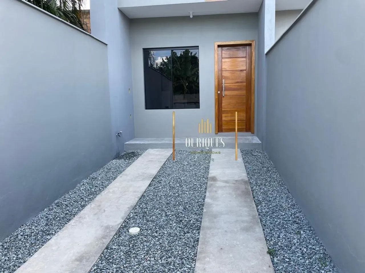 Sobrado geminado com 70m², possui 2 quartos e 1 vaga. - Foto 2