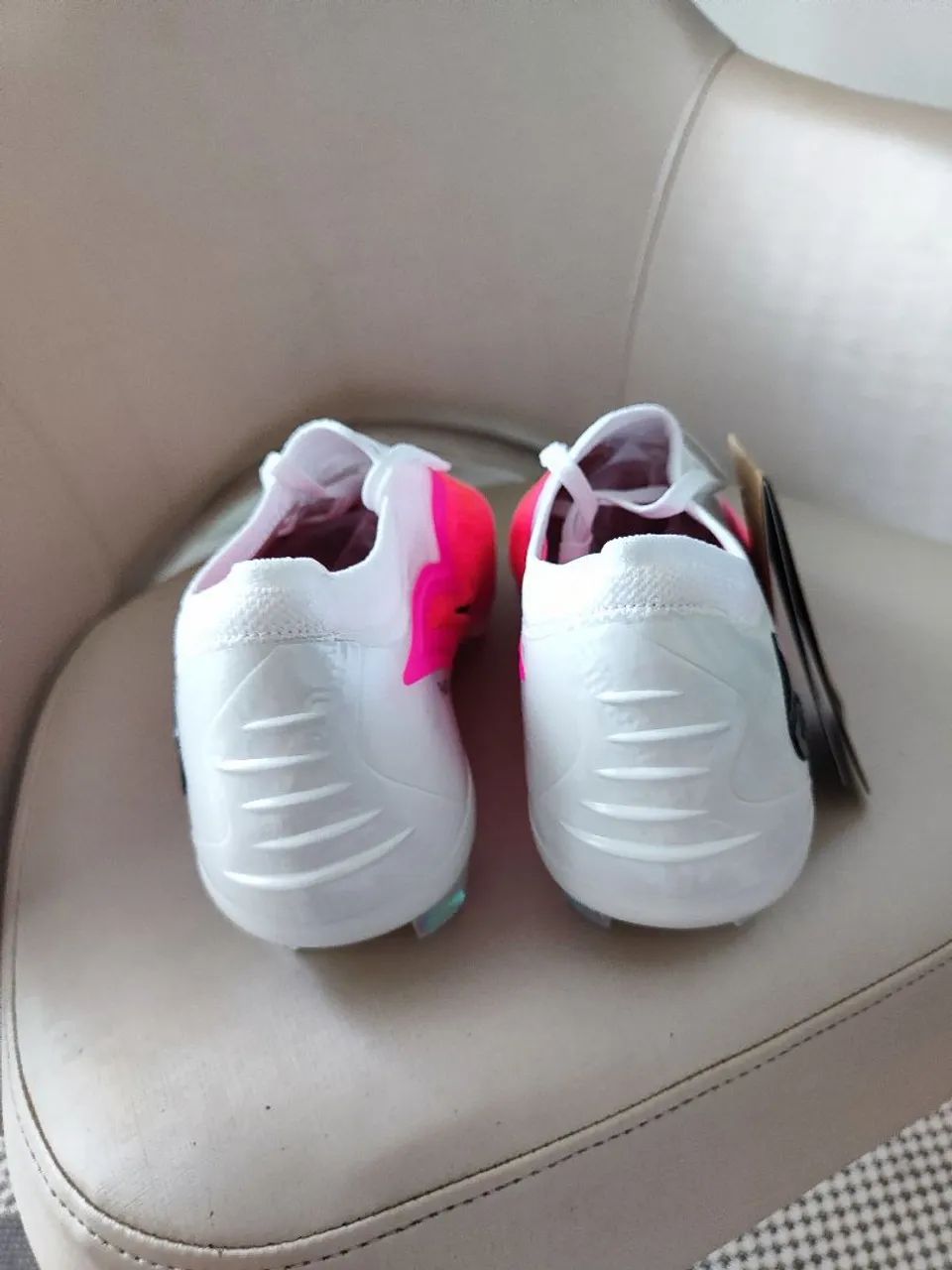 Chuteira Nike Phantom 41 - Foto 2