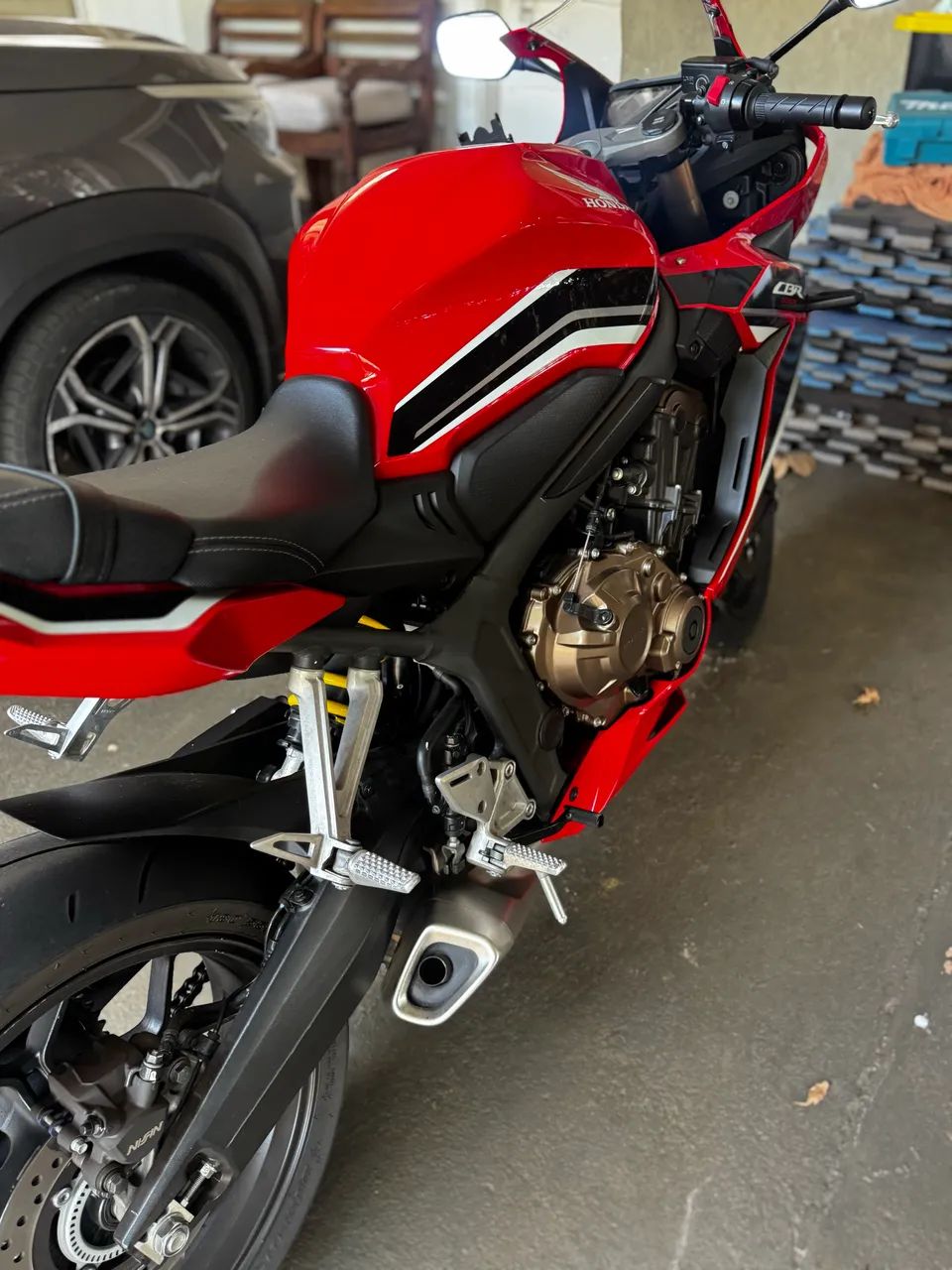 CBR 650R - Foto 3